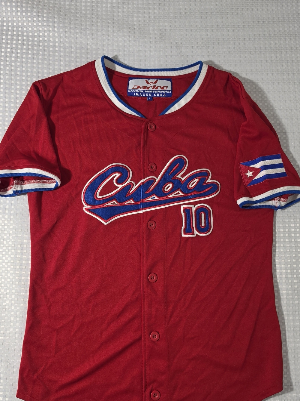 Official Cuba National Team Baseball Jersey #10 Red Daring Size L Replica